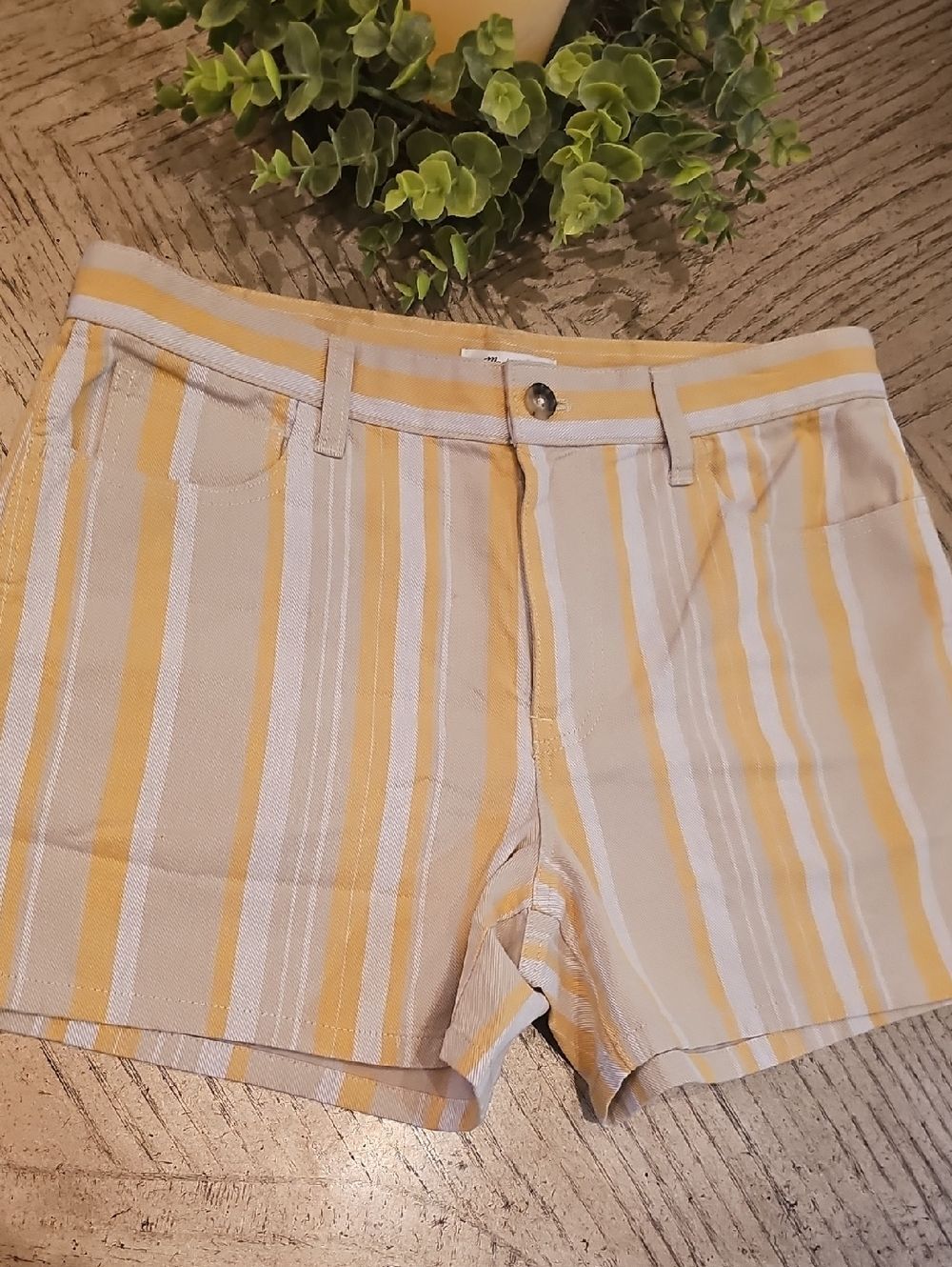 Madewell Yellow Cotton Twill Stripe Bermuda Shorts Size 28 NWT